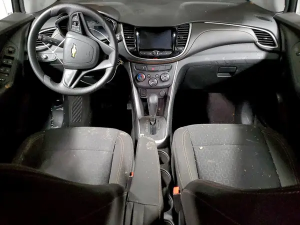 KL7CJNSB6HB091083 2017 CHEVROLET TRAX - Image 8