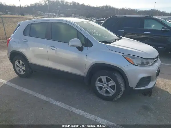 KL7CJNSB6HB164663 2017 CHEVROLET TRAX - Image 1