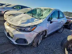 KL7CJNSB6JB585031 2018 CHEVROLET TRAX