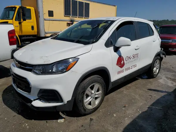 KL7CJNSB6JB601681 2018 CHEVROLET TRAX - Image 1