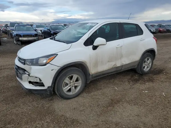 KL7CJNSB6JB610042 2018 CHEVROLET TRAX - Image 1