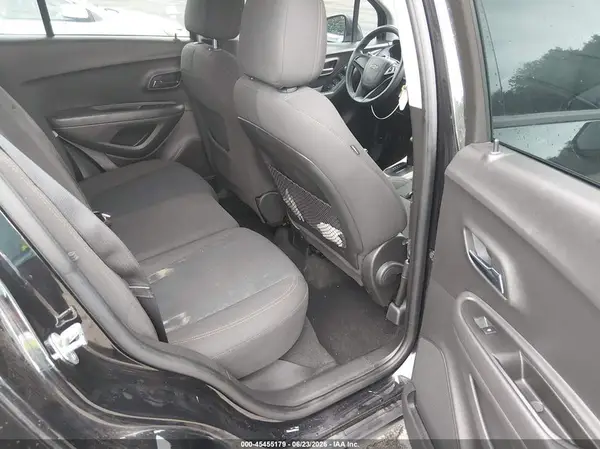 KL7CJNSB6LB037288 2020 CHEVROLET TRAX - Image 8