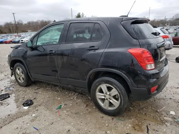 KL7CJNSB6LB038022 2020 CHEVROLET TRAX - Image 2