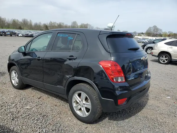 KL7CJNSB6LB065642 2020 CHEVROLET TRAX - Image 2