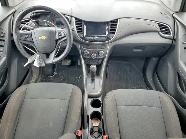 KL7CJNSB6MB300381 2021 CHEVROLET TRAX - Image 8