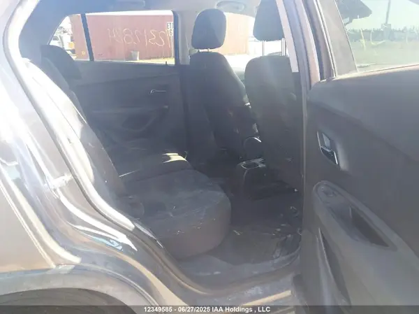 KL7CJNSB6MB303037 2021 CHEVROLET TRAX - Image 8