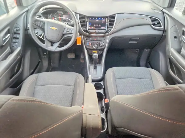 KL7CJNSB6MB318315 2021 CHEVROLET TRAX - Image 8