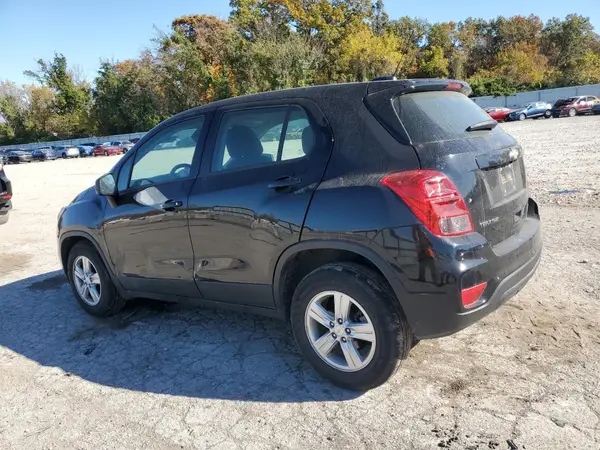 KL7CJNSB6MB340749 2021 CHEVROLET TRAX - Image 2
