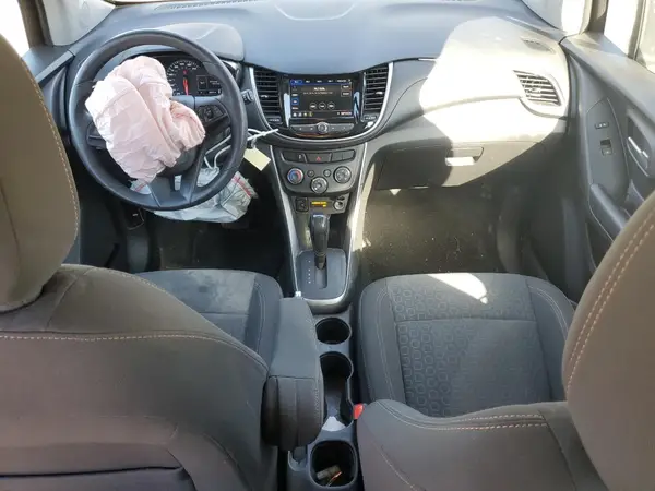 KL7CJNSB6MB340749 2021 CHEVROLET TRAX - Image 8