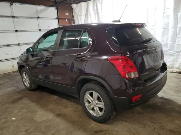 KL7CJNSB6MB355901 2021 CHEVROLET TRAX - Image 2