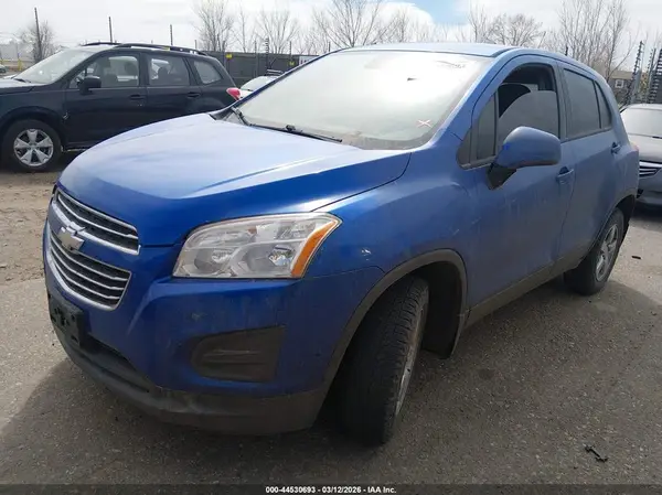 KL7CJNSB7GB574869 2016 CHEVROLET TRAX - Image 2
