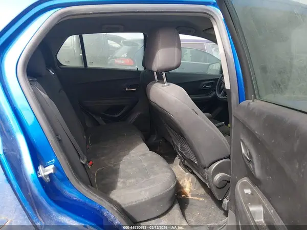 KL7CJNSB7GB574869 2016 CHEVROLET TRAX - Image 8