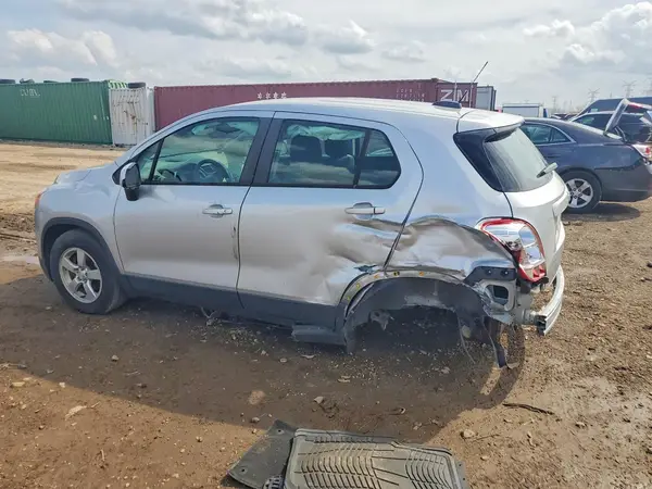 KL7CJNSB7GB608843 2016 CHEVROLET TRAX - Image 2