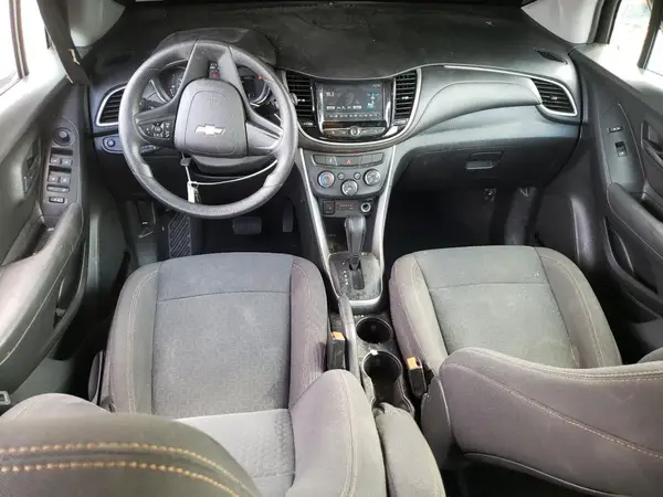 KL7CJNSB7HB178121 2017 CHEVROLET TRAX - Image 8