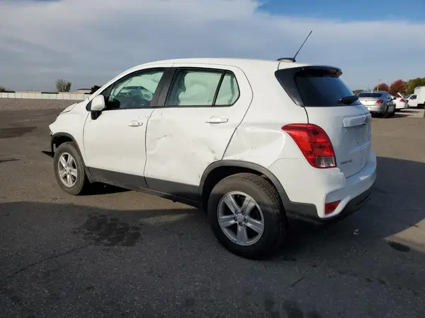 KL7CJNSB7HB212591 2017 CHEVROLET TRAX - Image 2
