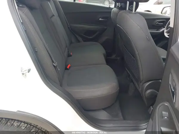 KL7CJNSB7HB257692 2017 CHEVROLET TRAX - Image 8