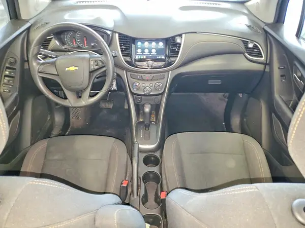 KL7CJNSB7JB519961 2018 CHEVROLET TRAX - Image 8