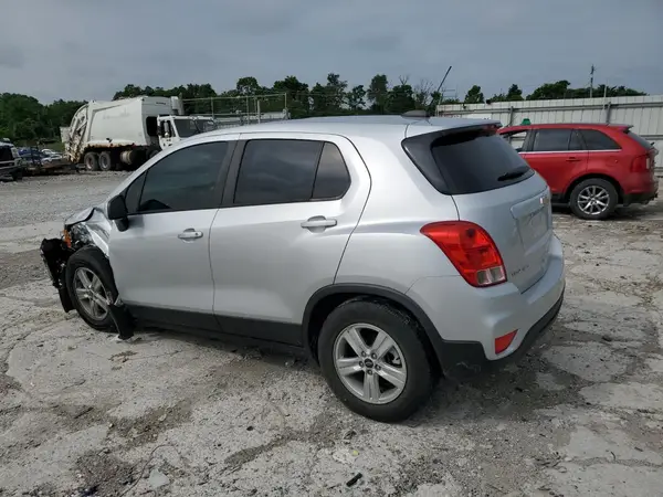 KL7CJNSB7LB028759 2020 CHEVROLET TRAX - Image 2
