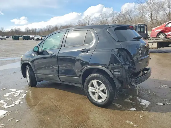 KL7CJNSB7LB092977 2020 CHEVROLET TRAX - Image 2