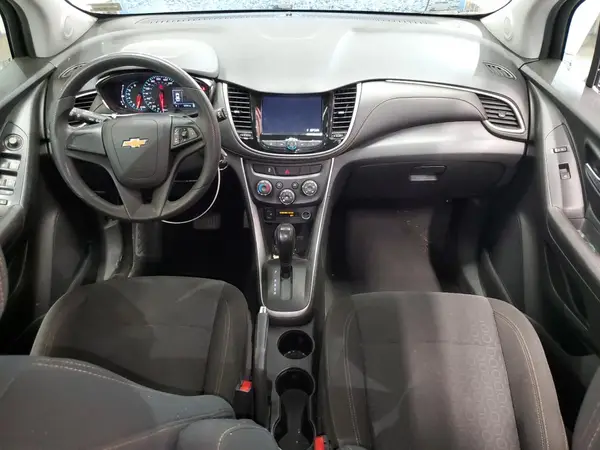 KL7CJNSB7LB321531 2020 CHEVROLET TRAX - Image 8