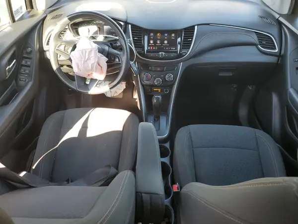 KL7CJNSB7LB323781 2020 CHEVROLET TRAX - Image 8