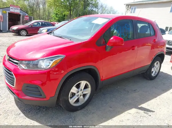 KL7CJNSB7LB345151 2020 CHEVROLET TRAX - Image 2