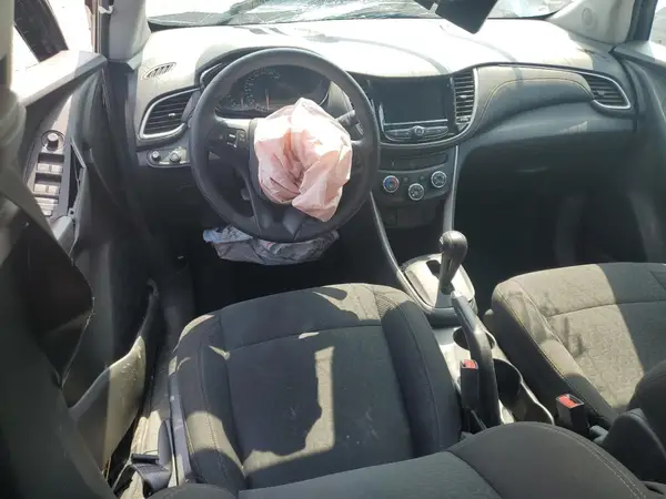 KL7CJNSB7MB319277 2021 CHEVROLET TRAX - Image 8