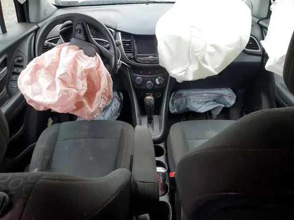 KL7CJNSB7MB356443 2021 CHEVROLET TRAX - Image 8