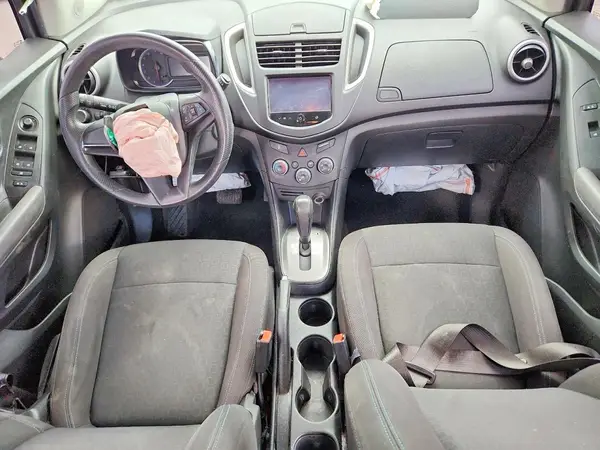 KL7CJNSB8GB548636 2016 CHEVROLET TRAX - Image 8