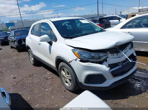 KL7CJNSB8HB072888 2017 CHEVROLET TRAX - Image 1