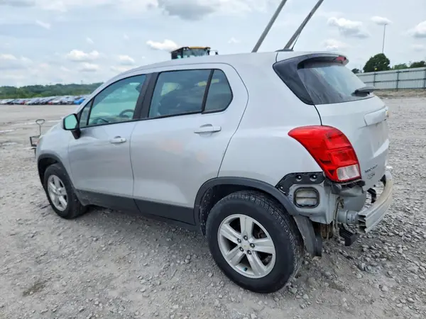 KL7CJNSB8HB116520 2017 CHEVROLET TRAX - Image 2