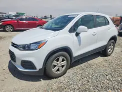 KL7CJNSB8JB595883 2018 CHEVROLET TRAX