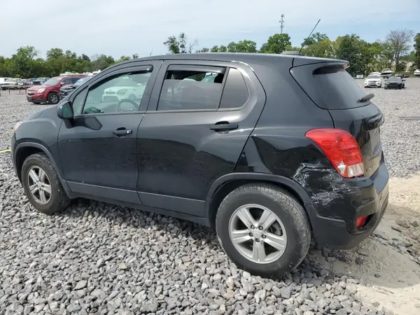 KL7CJNSB8LB325636 2020 CHEVROLET TRAX - Image 2