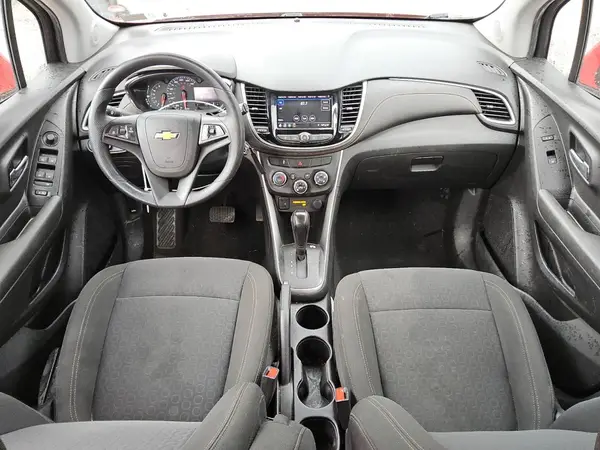 KL7CJNSB8LB331047 2020 CHEVROLET TRAX - Image 8