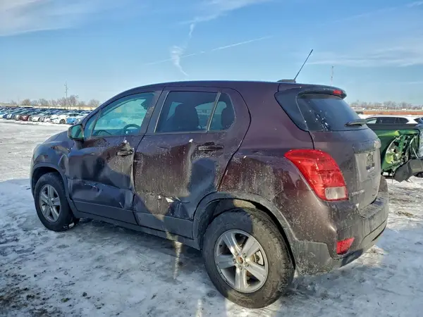 KL7CJNSB8MB304271 2021 CHEVROLET TRAX - Image 2