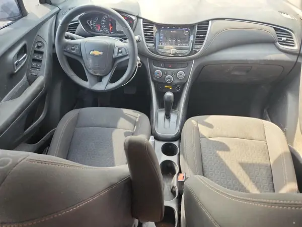 KL7CJNSB8MB350828 2021 CHEVROLET TRAX - Image 8