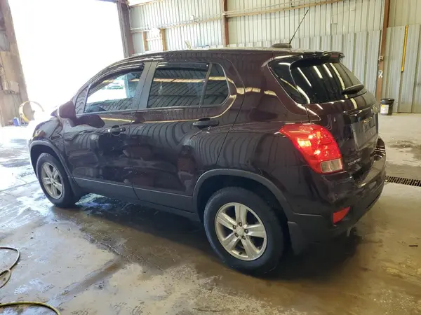 KL7CJNSB8MB352658 2021 CHEVROLET TRAX - Image 2