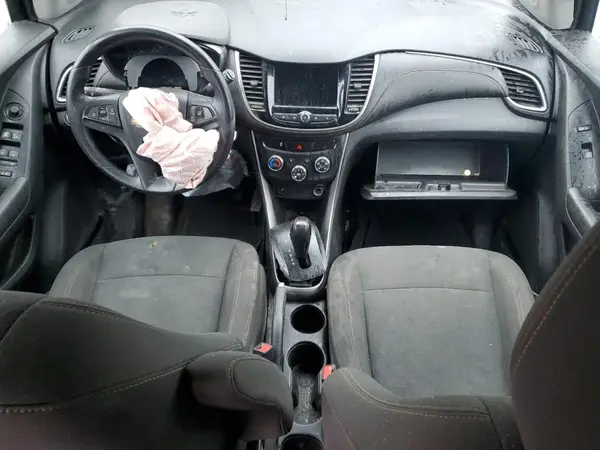 KL7CJNSB8MB353308 2021 CHEVROLET TRAX - Image 8