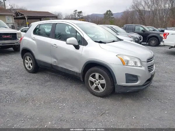 KL7CJNSB9GB742804 2016 CHEVROLET TRAX - Image 1