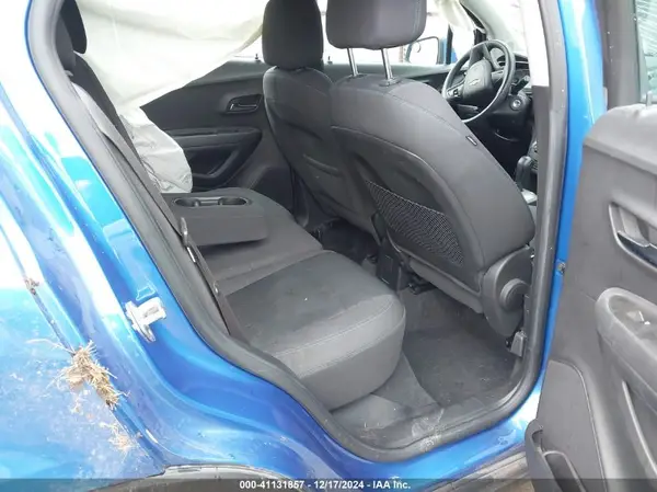 KL7CJNSB9GB758467 2016 CHEVROLET TRAX - Image 8