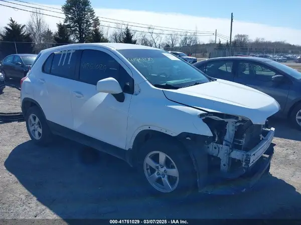 KL7CJNSB9GB759778 2016 CHEVROLET TRAX - Image 1