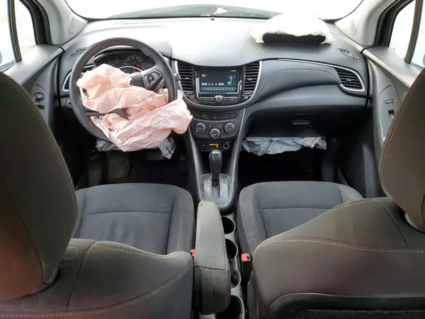 KL7CJNSB9HB072933 2017 CHEVROLET TRAX - Image 8