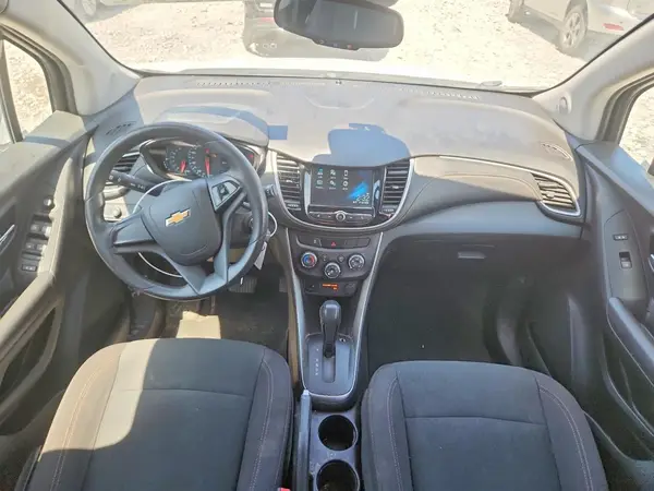 KL7CJNSB9HB129874 2017 CHEVROLET TRAX - Image 8