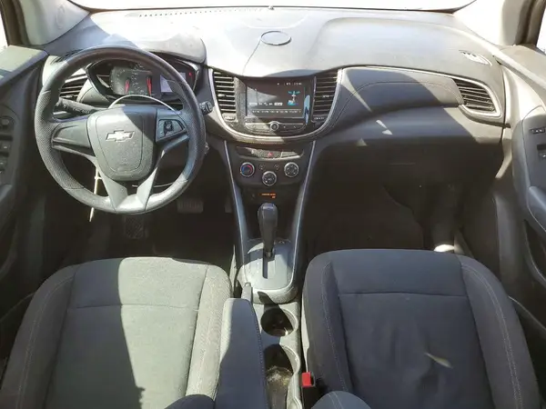 KL7CJNSB9HB154614 2017 CHEVROLET TRAX - Image 8