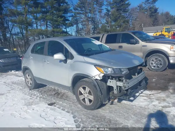 KL7CJNSB9HB175236 2017 CHEVROLET TRAX - Image 1