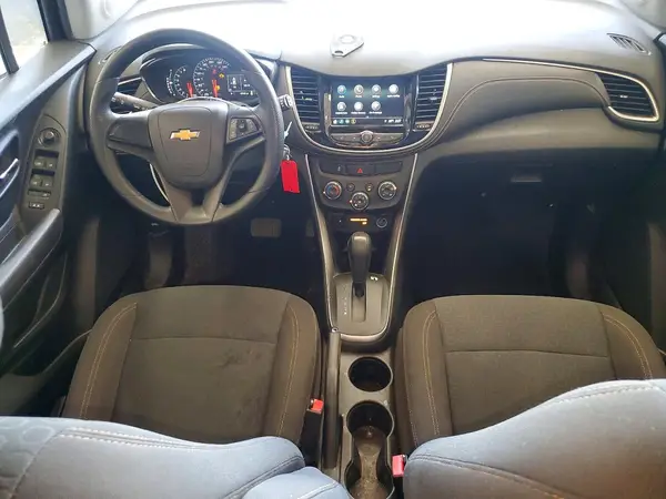KL7CJNSB9JB624162 2018 CHEVROLET TRAX - Image 8