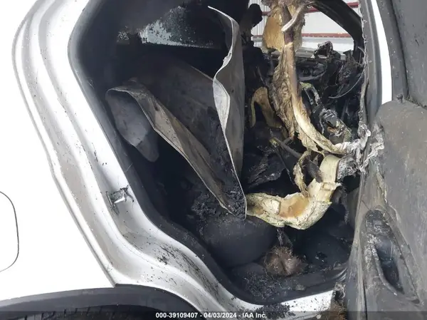 KL7CJNSB9LB057762 2020 CHEVROLET TRAX - Image 8