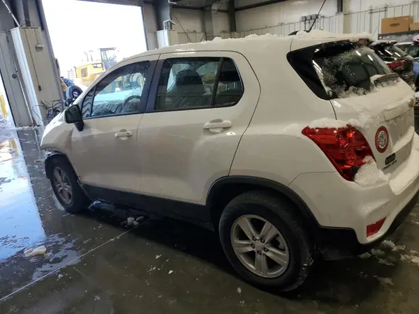 KL7CJNSB9LB067238 2020 CHEVROLET TRAX - Image 2