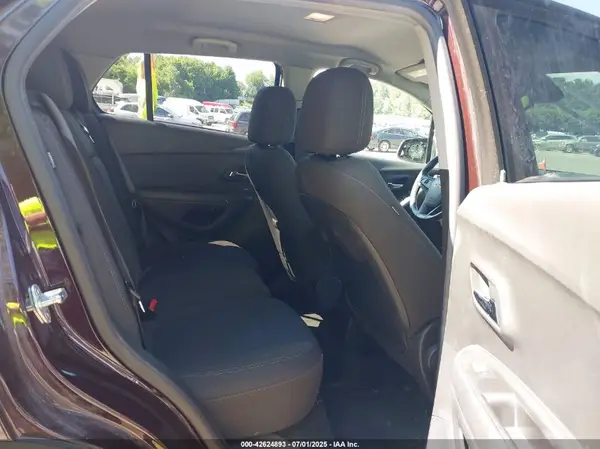 KL7CJNSB9LB346933 2020 CHEVROLET TRAX - Image 8