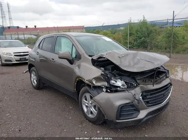 KL7CJNSB9LB354255 2020 CHEVROLET TRAX - Image 1